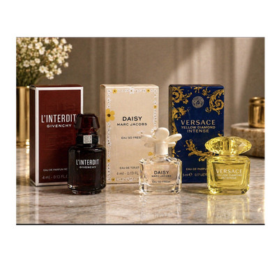 Versace Yellow Diamond Intense Eau de Parfum Spray Sample Size 0.17 fl oz
