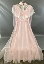 Vintage 1970s Prarie Dress Gunne Sax Style