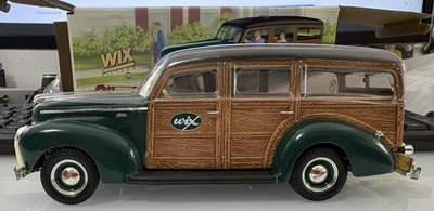 ERTL社製 Ford Motorcraft 大型トレーラー ヴィンテージ Ertl Diecast 1:24 1940 Ford Woody Wagon Wix Filters 1999 Limited