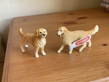 Schleich Golden Retrievers