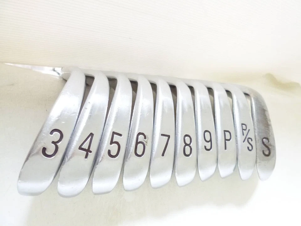 BRIDGESTONE Iron Set j's Titanium MUSCLE BACK 3-9.P.PS.S Graphite HM-40 Flex S - Image 2 of 3