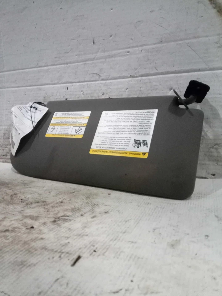 2019 Ford F150 Pickup Sun Visor - Used - OEM Part #657413 - 132K Miles Foto 2 de 4