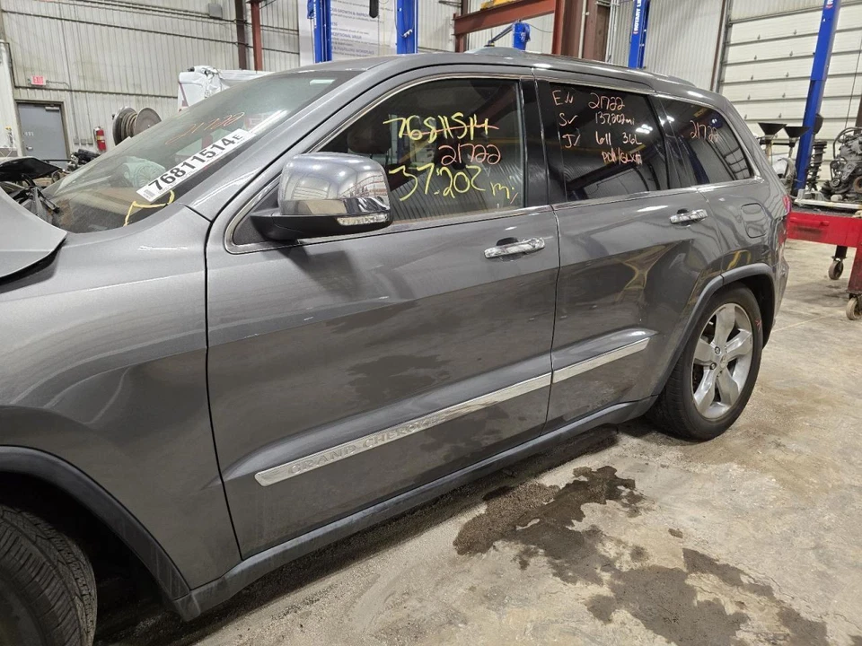 Ordenador de dirección Jeep Grand Cherokee 11-13 E833700 Foto 2 de 4