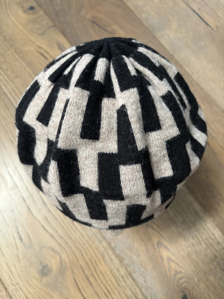 Jonathan Adler Gris Invierno Lana/Cachemira Tejido Geométrico Gorro Talla Única Foto 2 de 4