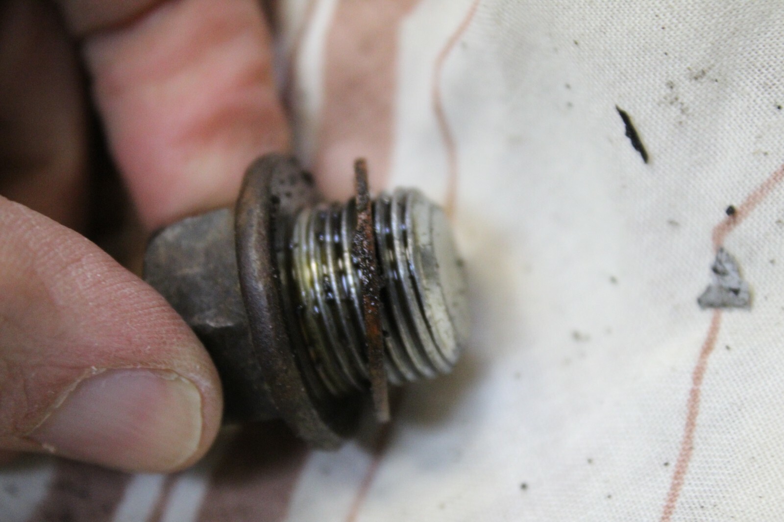 Volvo 850 C70 V70 S70 Turbo OEM Oil Drain Plug Screw Engine Crankcase w