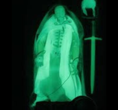 LORD OF THE RINGS TRILOGY KING of the DEAD 6-inch GLOW IN DARK VARIANT MOSC RARE