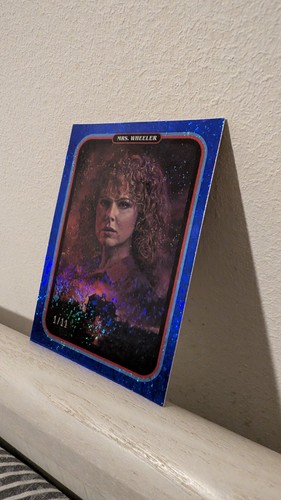 2022 Stranger Things Zerocool Billy Butcher Blu Rainbow 01/11 Mrs. Wheeler RARE - Zdjęcie 3 z 7