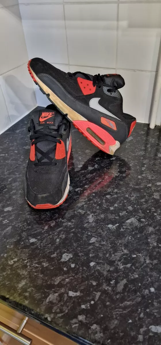 Nike air max 90 essential infrared black atomic red sales