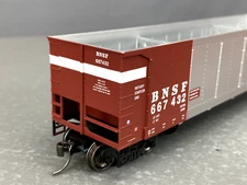 HO InterMountain 4403003-17 AeroFlo Coal Gondola BNSF #667432