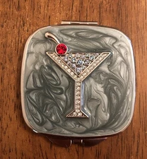 Argento SC Mirror Compact Martini Glass Design