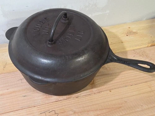 Vintage No Notch Lodge #7 Chicken Fryer With Early Embossed Dome Lid