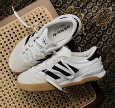 Adidas Originals Mundial FC Men’s Athletic Shoe Sneaker Trainers Footwear NEW