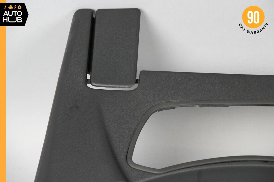 12-20 Mercedes R172 SLK250 SLC300 Barra de vuelco trasera Cubierta Borde Negro OEM 17k Foto 2 de 4