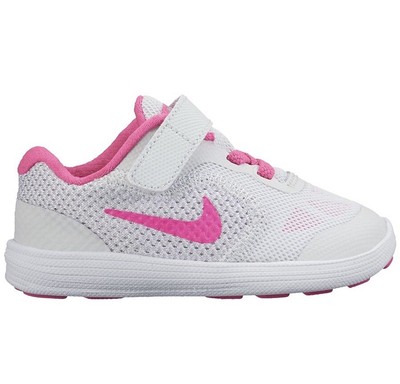 nike revolution size 8