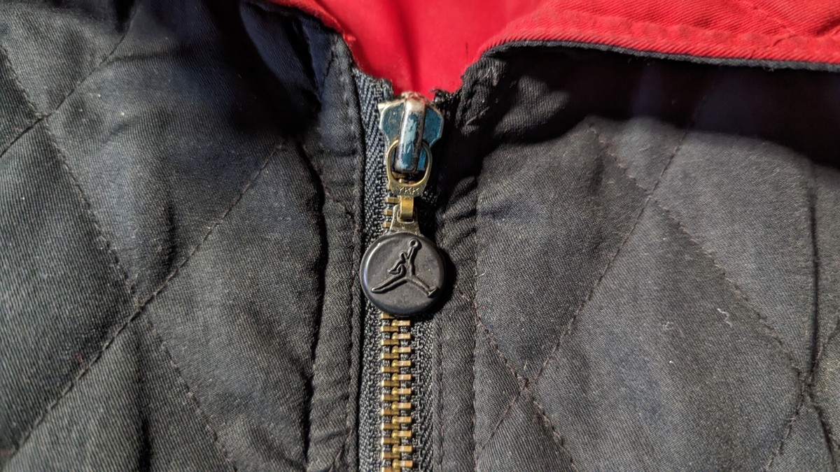 1988 Nike Air Jordan Vintage Quilted Jacket Achievement Patch