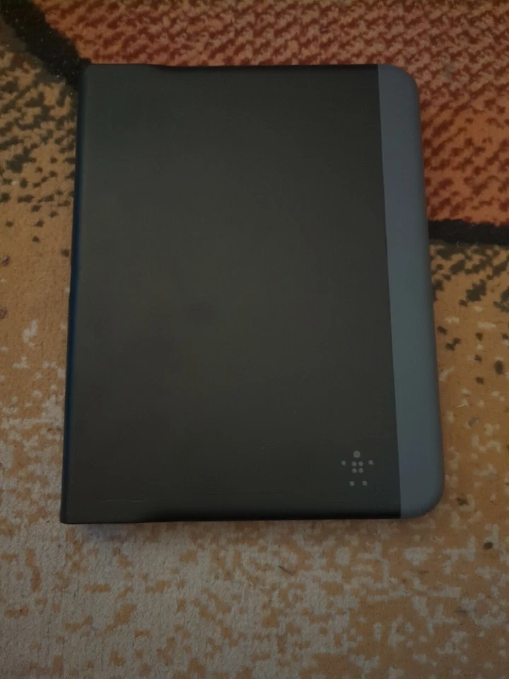 Belkin Qode Slim Style Keyboard Case For Tablets 10" iOS or Android - Image 3 of 4