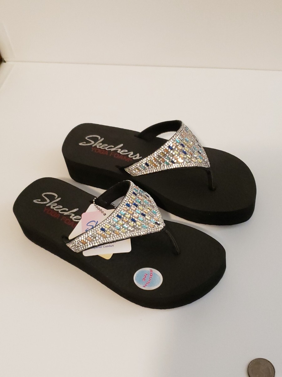 SKECHERS Cali Vinyasa Sandals Silver Rhinestone Thong Flip Flop