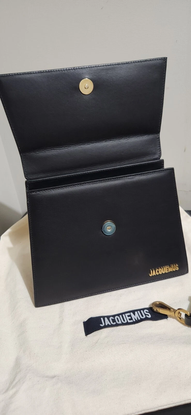 Borsa con manico superiore JACQUEMUS ""Le Grand Chiquito"" in pelle nera con cinturino a tracolla