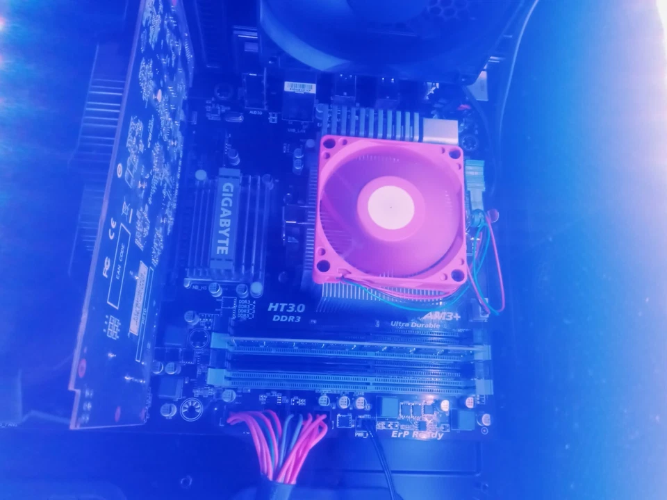 PC para juegos Cyberpower Rx 550 Fx 6300 8 GB Ram 500 GB de almacenamiento Foto 3 de 4