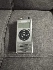 Radio Shack PRO-107 iSCAN Trunking Radio Scanner 20-107 No Antenna