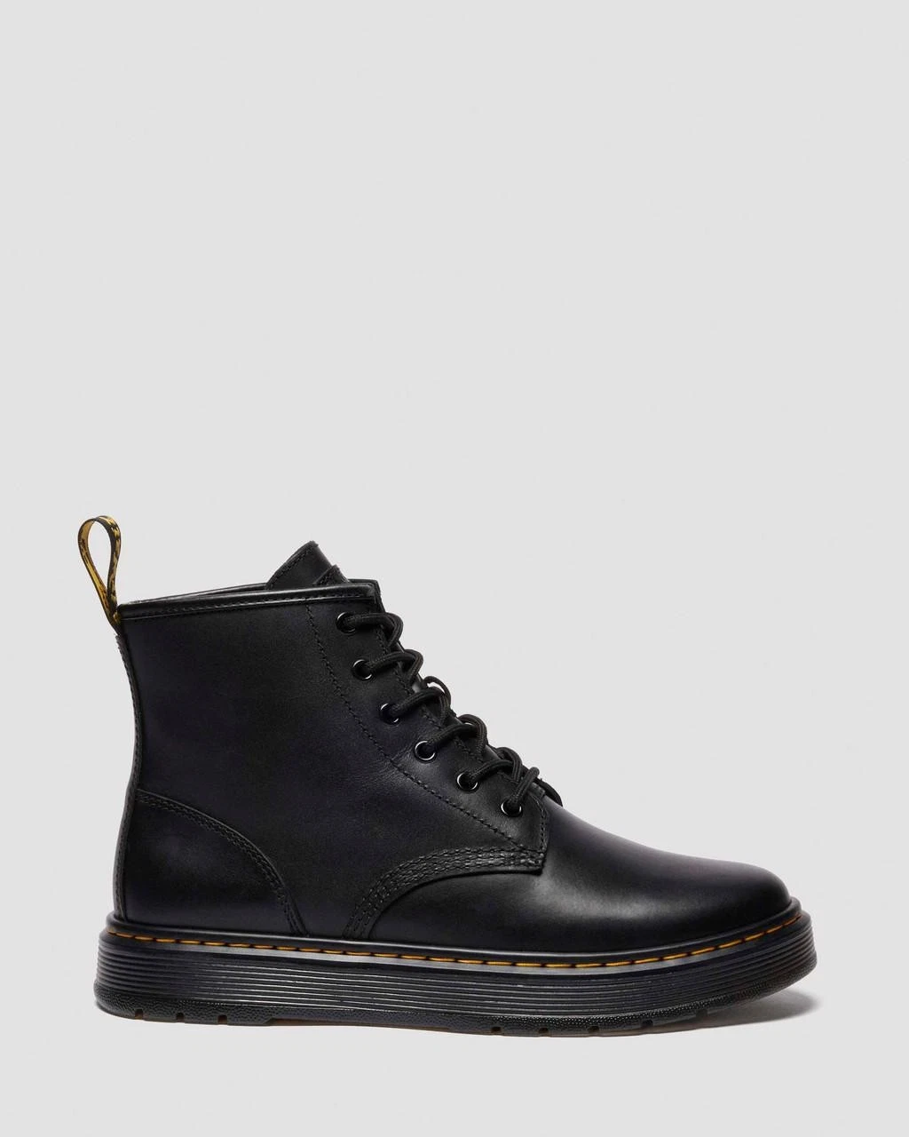 Dr. Martens Brookline Soft Leather Chukka Casual Boots Black / Lusso