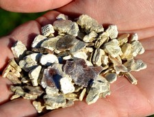 Vermiculite 6 grammes - Libby Mining District, Lincoln County, Montana, USA