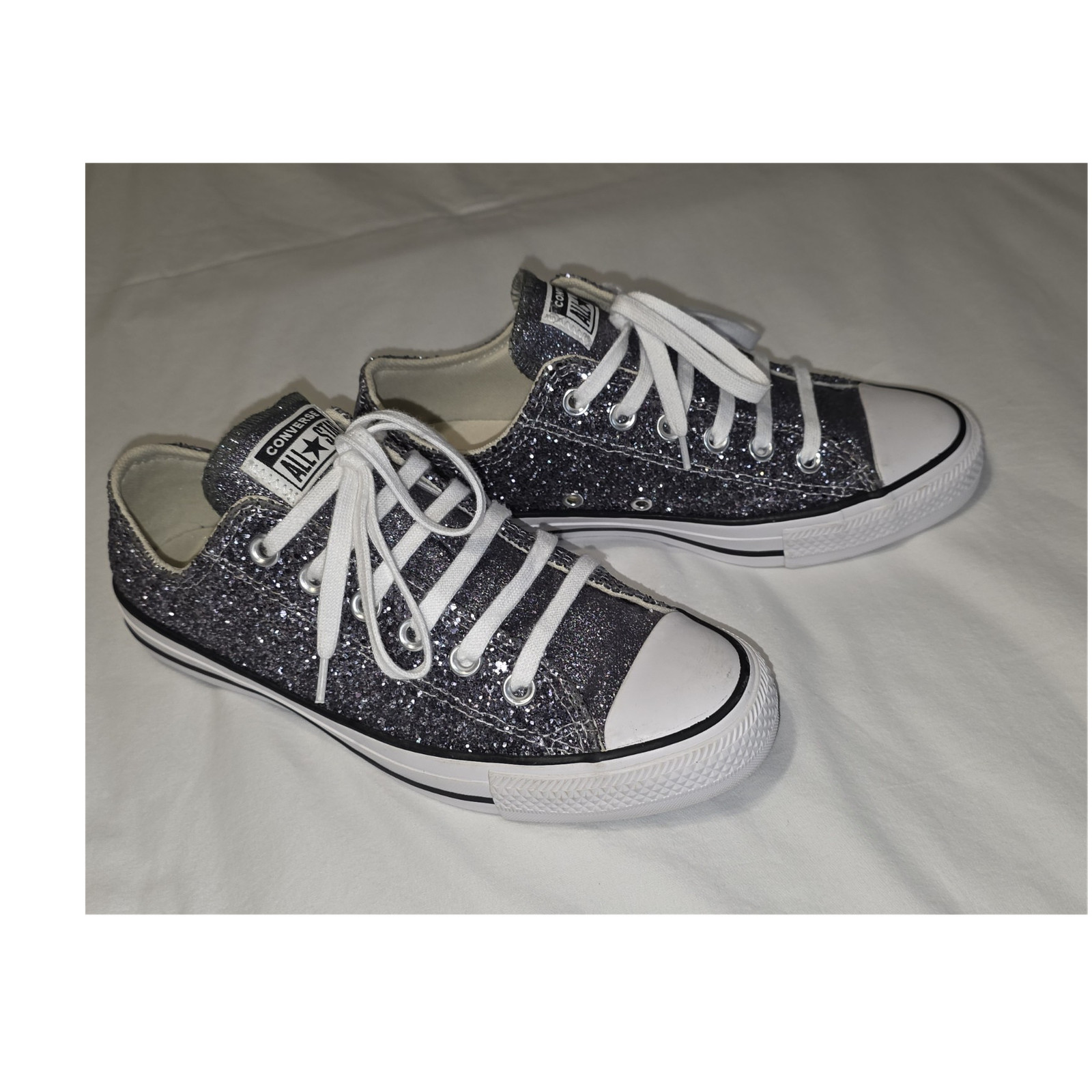 Womens Size 8 Purple Shiny Canvas Shoes