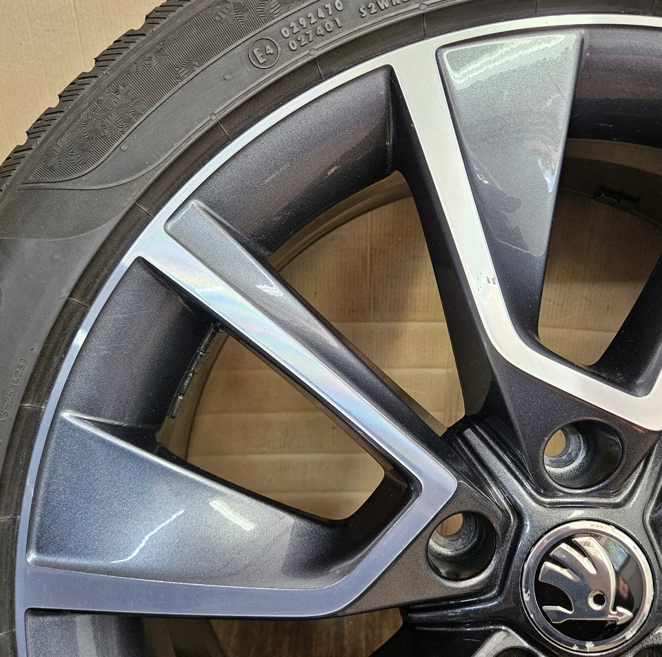 1 original Skoda Karoq Alufelge 7x18 ET45 Braga 57A601025L 57A601025D WR 215/50 - Bild 2 von 4