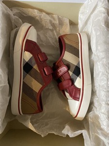 burberry shoes kid