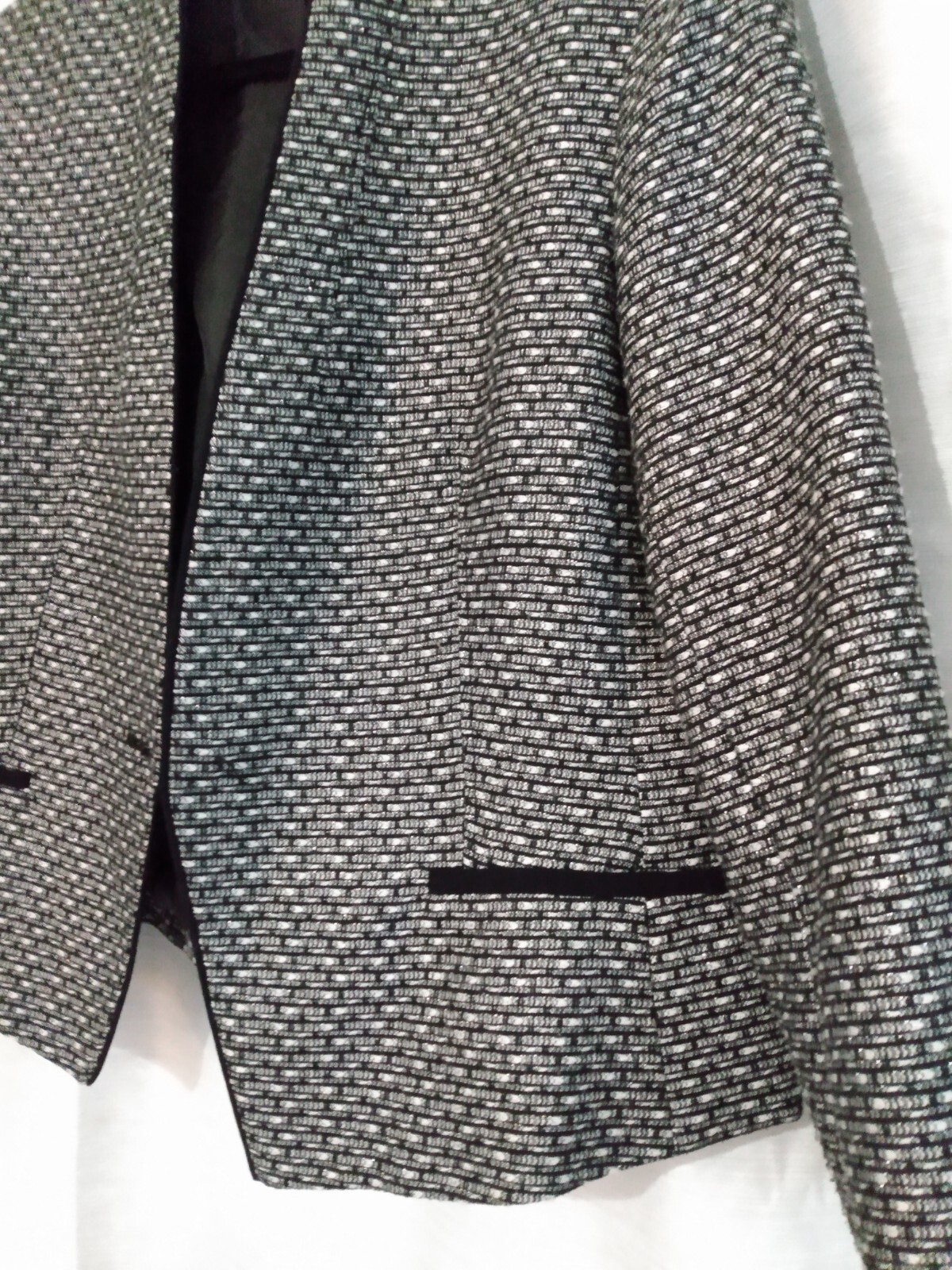 Picture 7 of 15