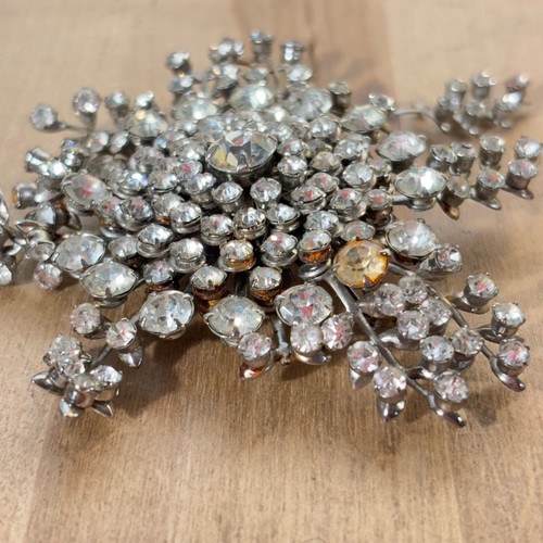 Large Vintage Rhinestone Starburst Snowflake Brooch Pendant, 3"dia, NEEDS REPAIR - Picture 5 of 10