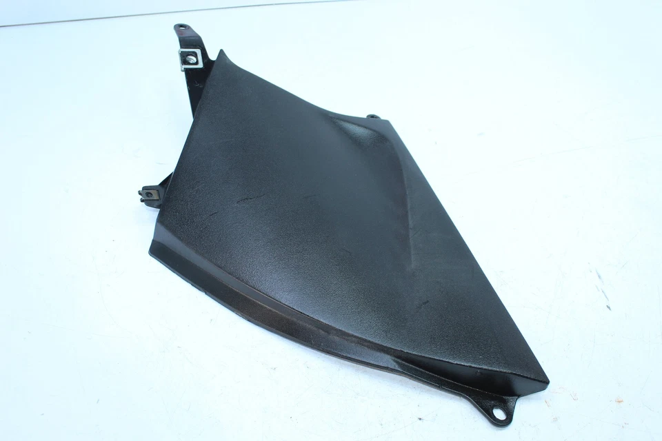 07-08 CUBIERTA LATERAL IZQUIERDA YAMAHA VENTURE LITE OEM 2 NEGRA 8GJ-21721-00-00 Foto 3 de 4