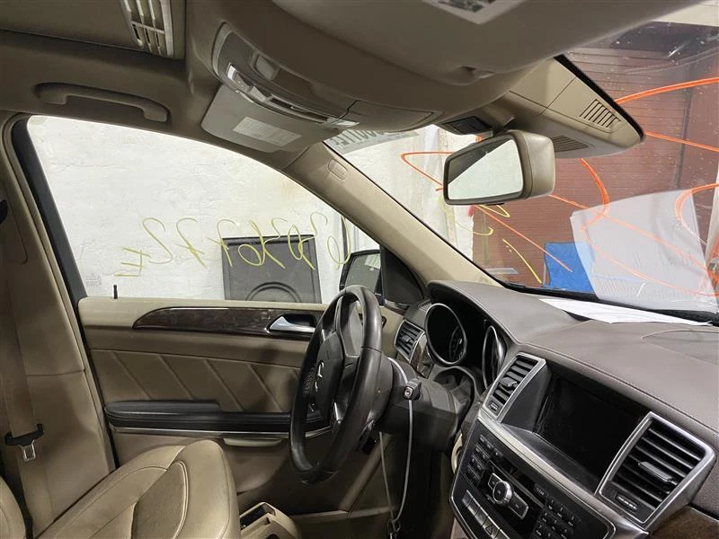 Used Front Left Door Window Regulator Front fits: 2014 Mercedes-benz Mercedes gl Foto 3 de 4