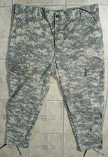 COMBAT UNIFORM ARMY GREEN SIZE REGULAR LG DIGITAL CAMOUFLAGE CARGO PANTS