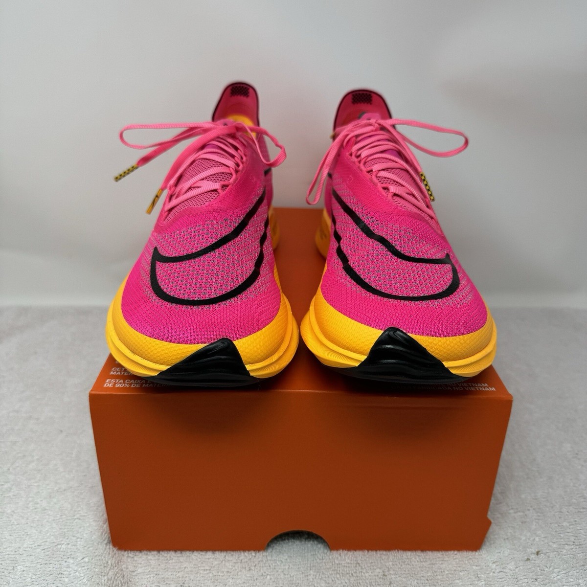 Nike ZoomX Streakfly Men's Size 11.5 Running Shoes Pink Nike ZoomX Streakfly Men's Size 11.5 Running Shoes Pink