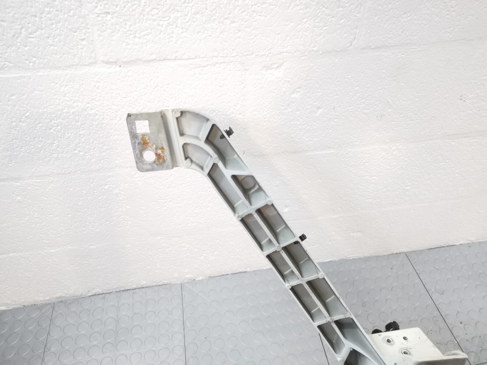 2015 Maserati QUATTROPORTE FRONT RADIATOR SUPPORT CRASH PANEL