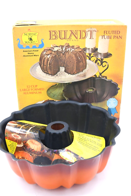 Fluted Cake Cast Iron Nordic Bundt Tin Vintage Nordic Ware USA 10