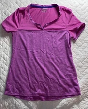 Layer 8 Shirt Womens Medium Pink Short Sleeve Round Neck Pullover T Shirt Used
