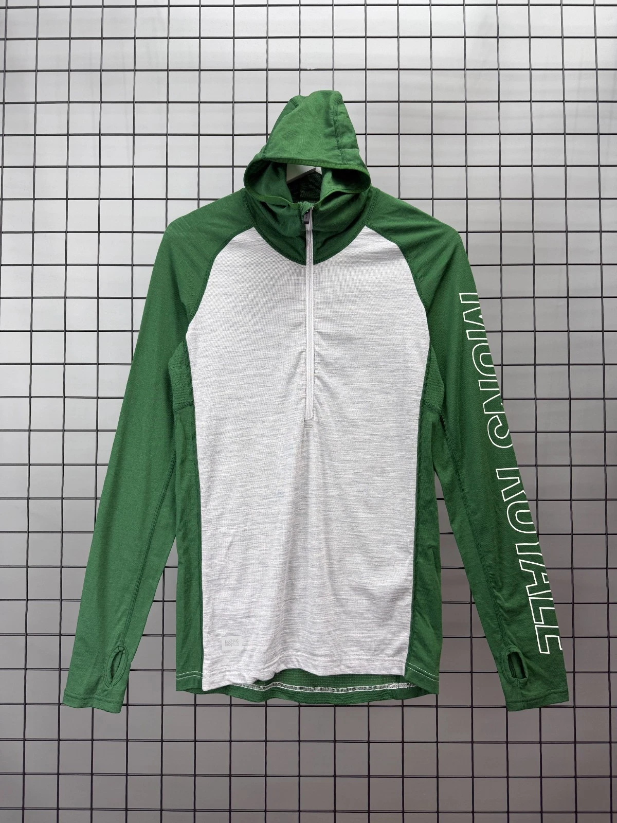 Mons Royale Merino Air-Con Hoodie Mens S Ultra Lite 140gsm Wool Base Layer Trail