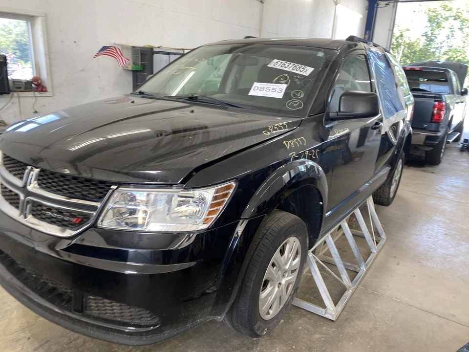 Compresor de aire acondicionado usado para: Dodge Journey 2018 2,4 L sin control automático de temperatura Foto 2 de 4