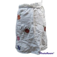 White Cottage Core Embroidered Floral Wrap Skirt Size Small