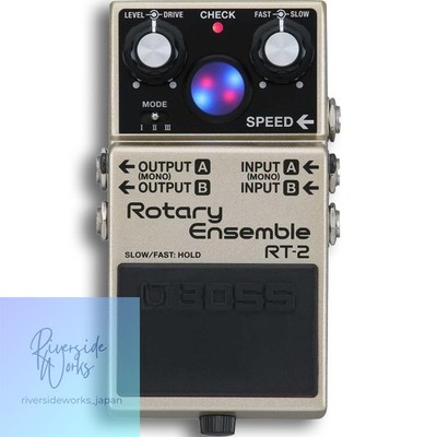 Boss RT-2 Rotary Ensemble Effektpedal mit kostenlosem Patchkabel