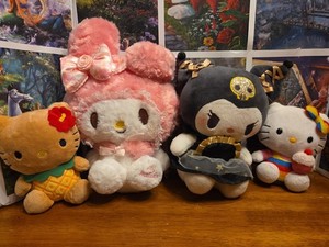 Hello Kitty Lot 4  My Melody Adorable Pink Plush Toy & Anime Kuromi Anime Plush 