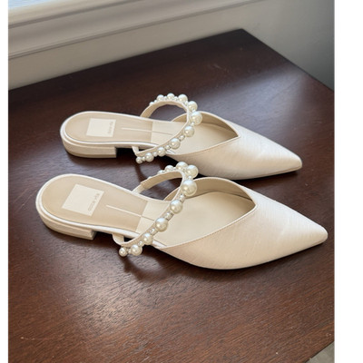 Dolce Vita Pearl Accents Vanilla Synthetic Slip-On Women's Flats Size 7