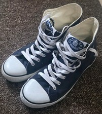 Dunlop Canvas High Tops - Size 6.5 - Navy Blue