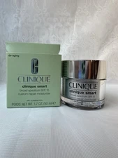 Clinique Smart  Custom Repair Moisturizer SPF15  #2 Dry Combination 1.7oz NIB