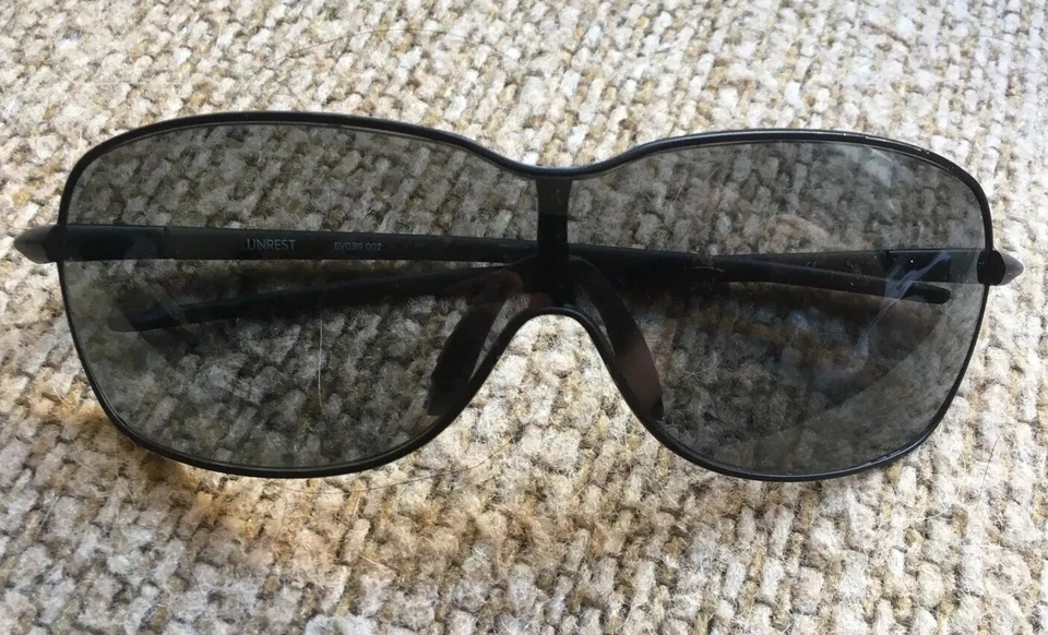 ПЛОХИЕ ЛИНЗЫ Nike Unrest мужские солнцезащитные очки матовый черный полный металлический ОПРАВА EV0319 002 - Изображение 2 из 4