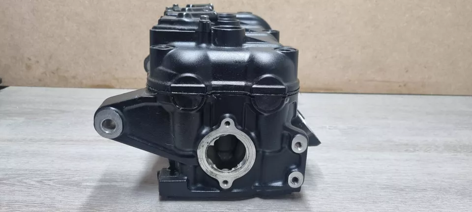 TRIUMPH SPEED TRIPLE 1050 2016 CYLINDER HEAD - Image 4 of 4