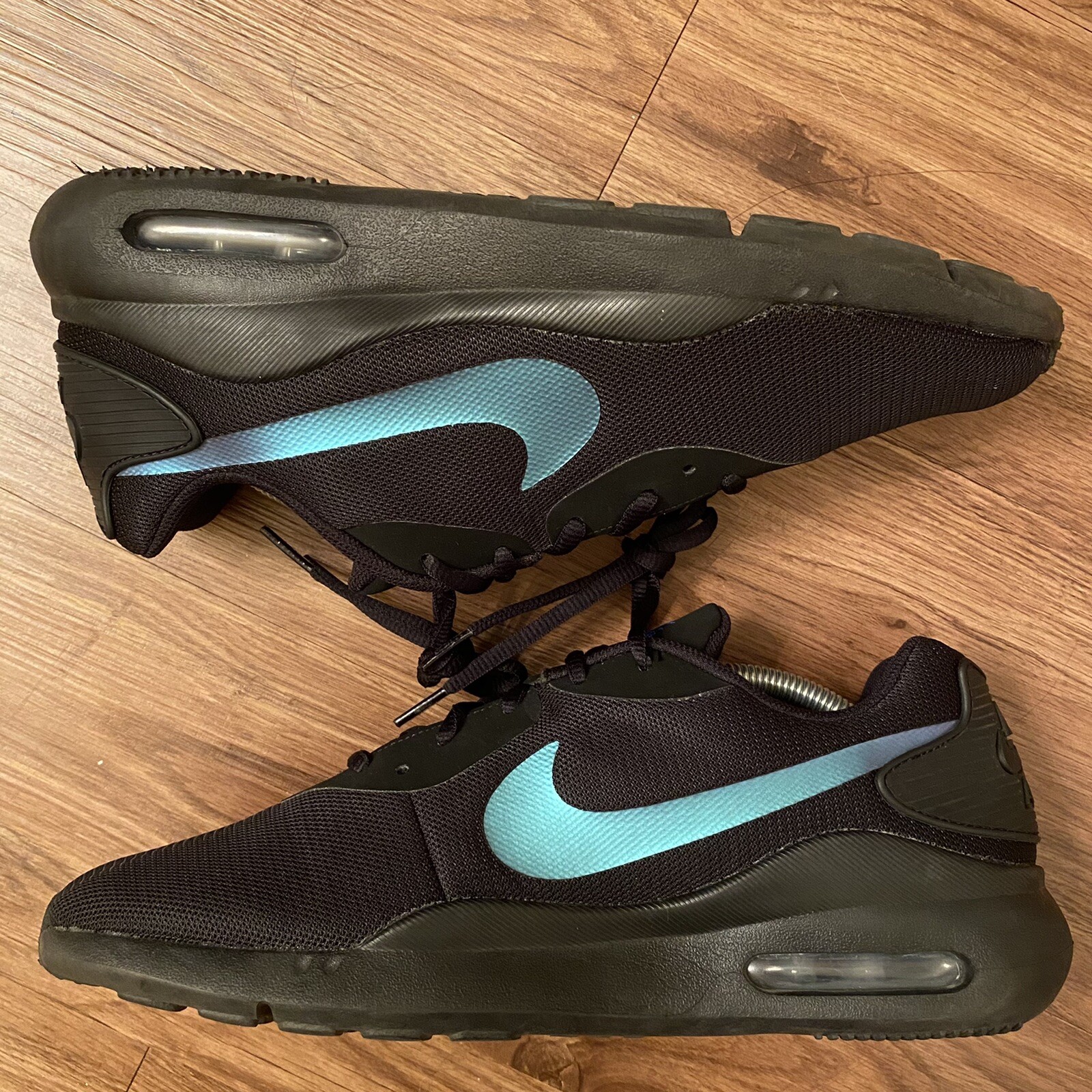 nike air max oketo throwback future