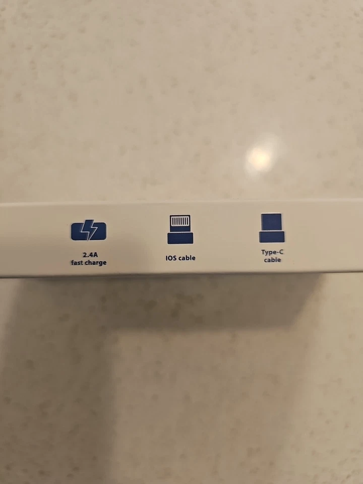 Miisso 6000mah Ultra Slim Power Bank Card Size USB C Cords 5K95 - NEW - Image 3 of 4